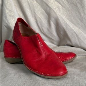 Coco & Abricot Red Leather Women's Casual Slip-On Shoes Size 38